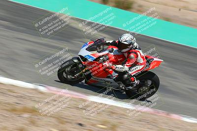 media/Oct-15-2022-TrackXperience (Sat) [[8f70b8b0be]]/Group 2/session 4 turn 1/